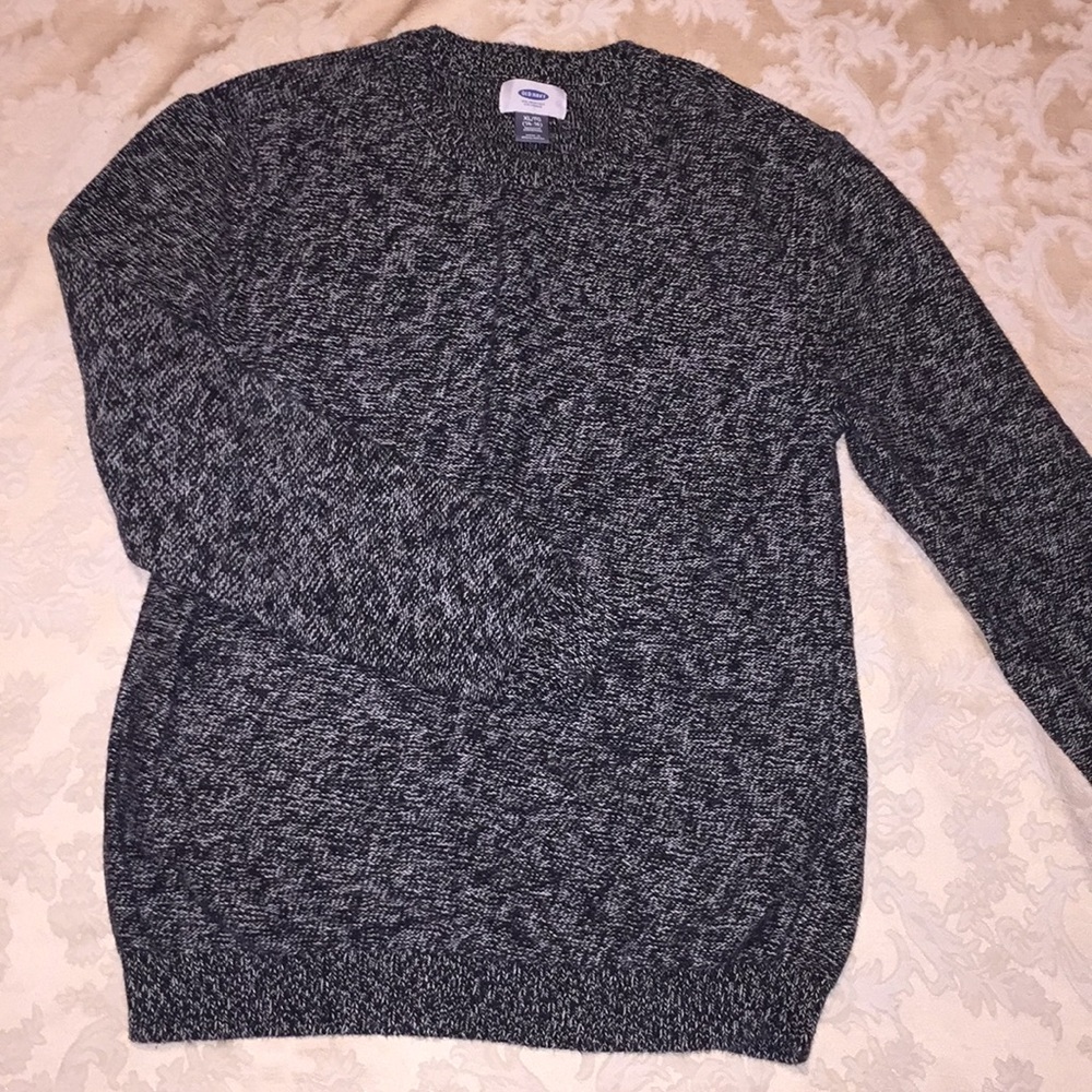 Old Navy knitted sweater